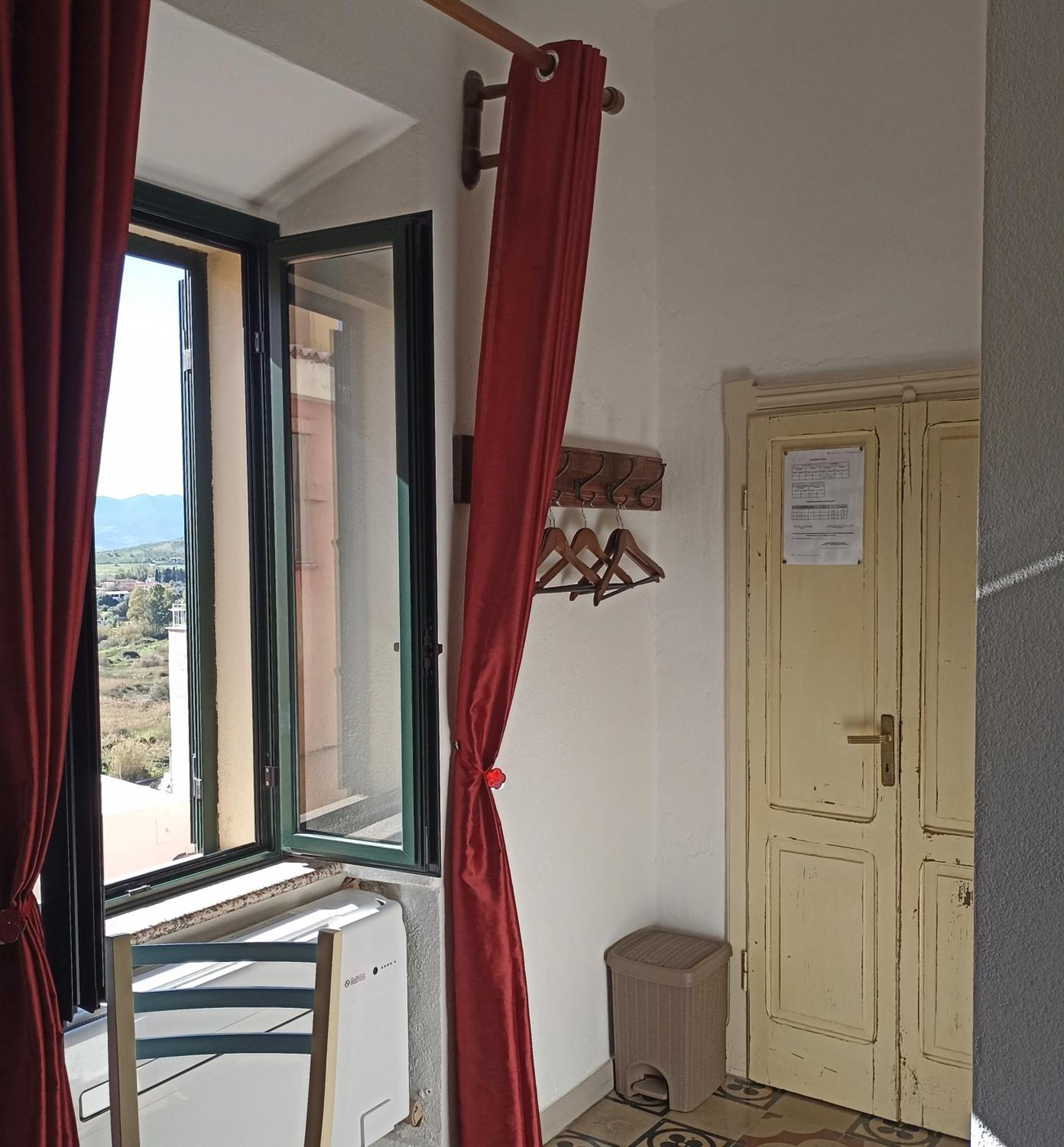B&B Eleonora D'Arborea, Centro Storico Posada  Exteriér fotografie
